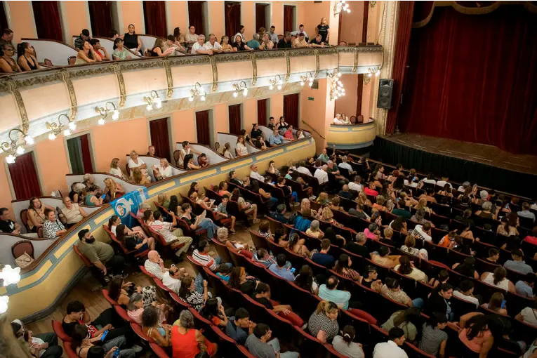 La Gala Artística Patria abrirá los festejos del 25 de Mayo en Paraná: qué artistas se presentarán