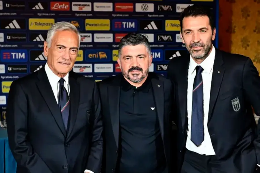 Gabriele Gravina, Gennaro Gattuso y Gianluigi Buffon.