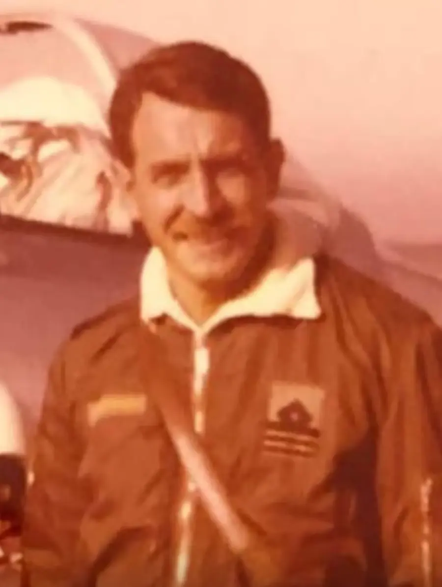 Instragram @petersoncarla