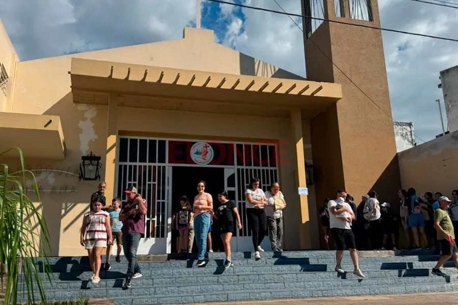 Recorrido por siete iglesias en Paran&aacute; (foto Elonce)