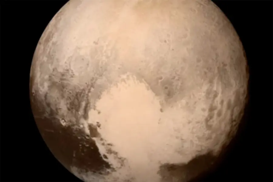 Plut&oacute;n. Foto: NASA.