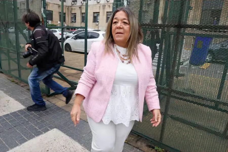 Adriana Nechevenko, la escribana. (La Naci&oacute;n).