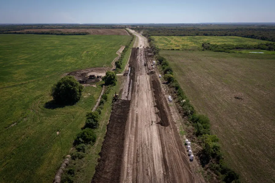 Obras en Puerto Curtiembre.