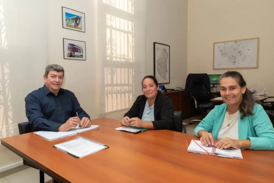 Reuni&oacute;n IAPV con Crucecitas Tercera.