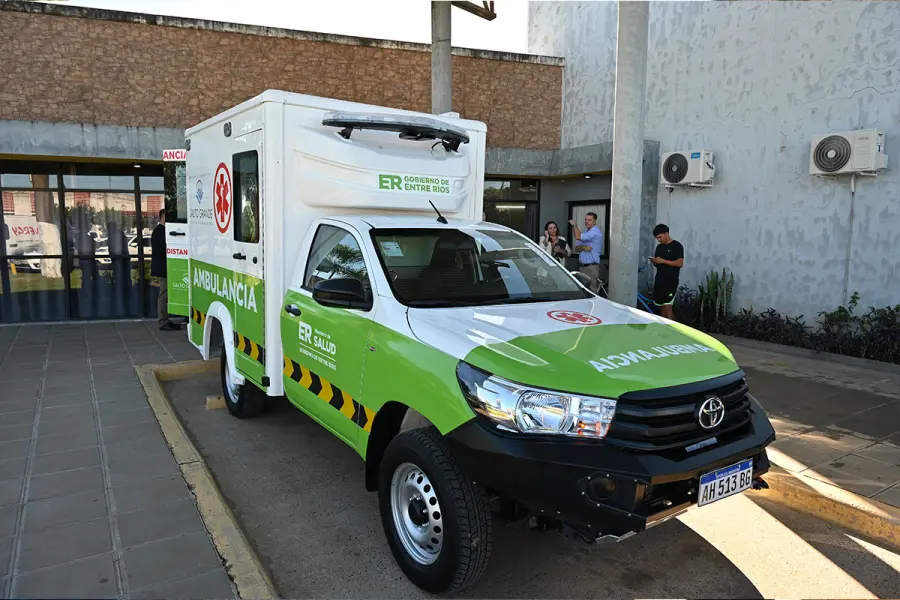 Ambulancia en Colonia Ayu&iacute;.