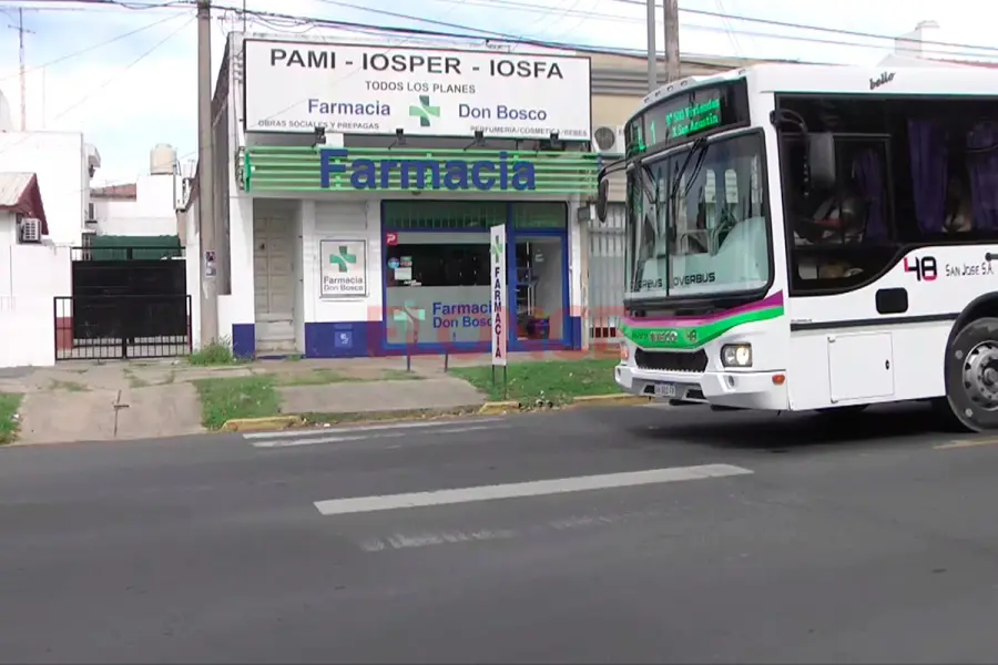 Robo en farmacia de Paran&aacute; (foto Elonce)