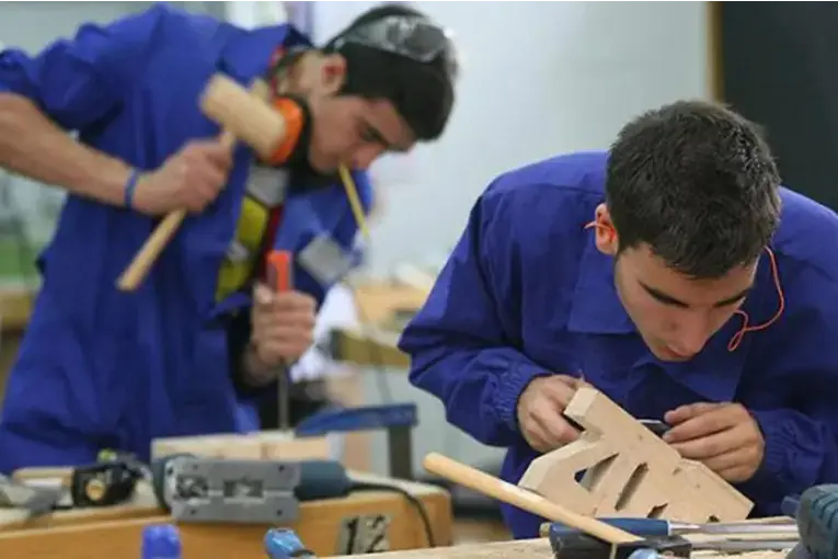 Oficializaron la reglamentación del ex Potenciar Trabajo ANSES: cómo acceder a vouchers