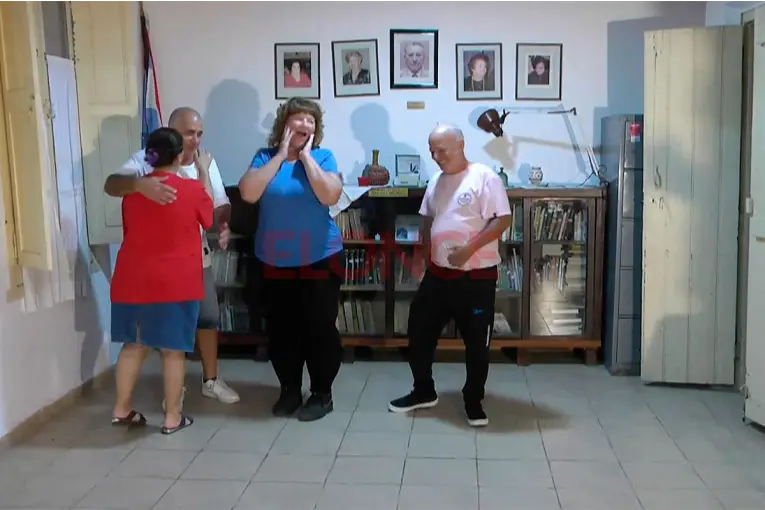 Invitan al taller de teatro en el Centro de Jubilados Docentes: arte, comunidad y aprendizaje sin edad