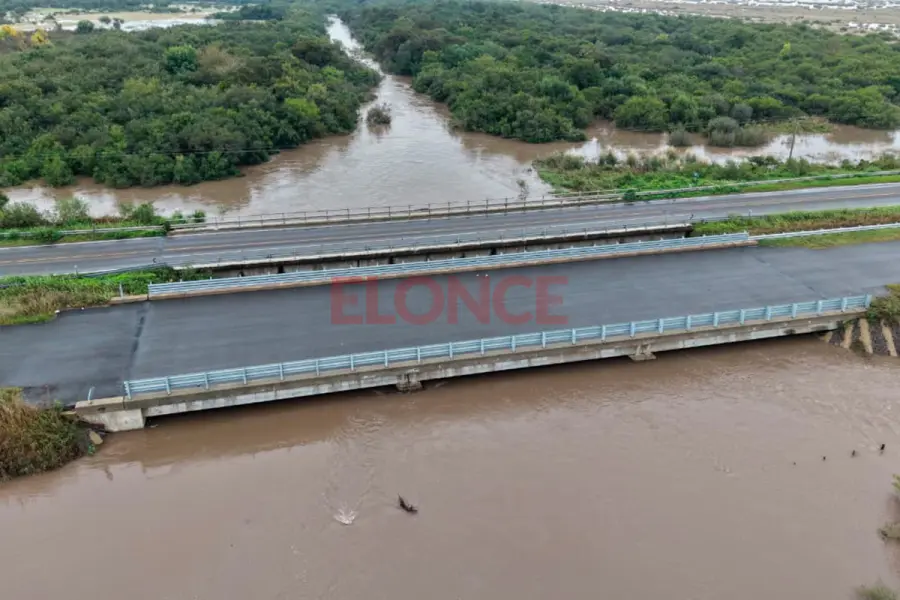 Arroyo Moreyra sobre Ruta Nacional 18 (Gentileza Matias Emanuel Beber)