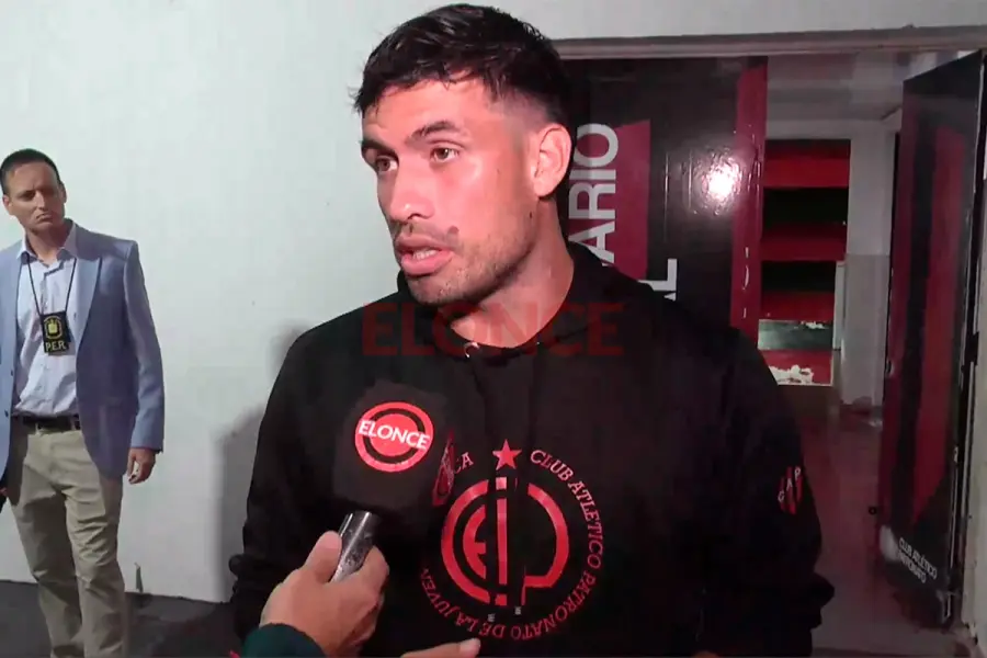 Tom&aacute;s Attis. Foto: Elonce.