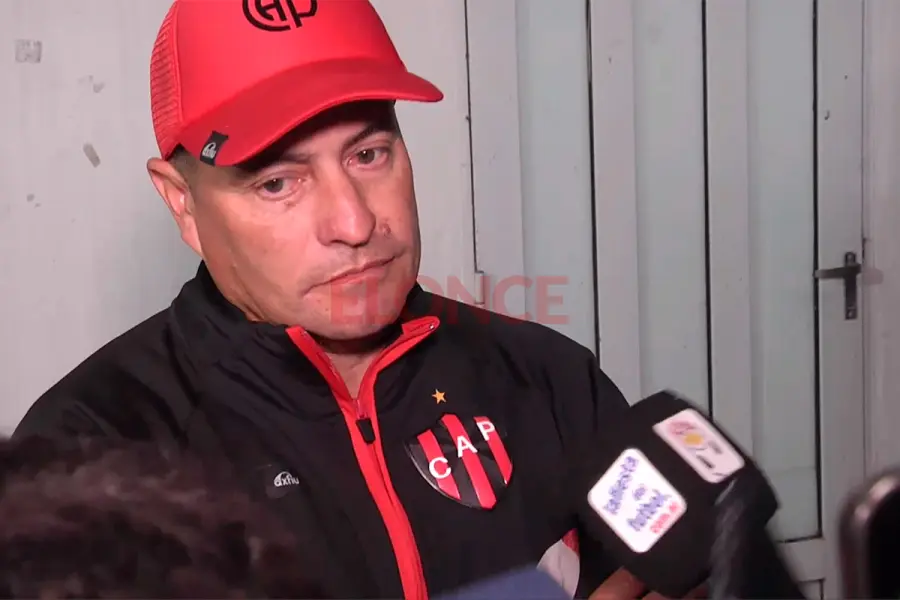 Marcelo Candia, DT de Patronato. Foto: Elonce.