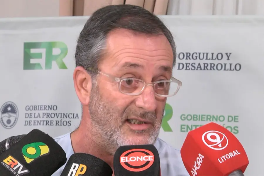 El director del Hospital Materno Infantil San Roque, m&eacute;dico pediatra Alejandro Cal&oacute;gero.