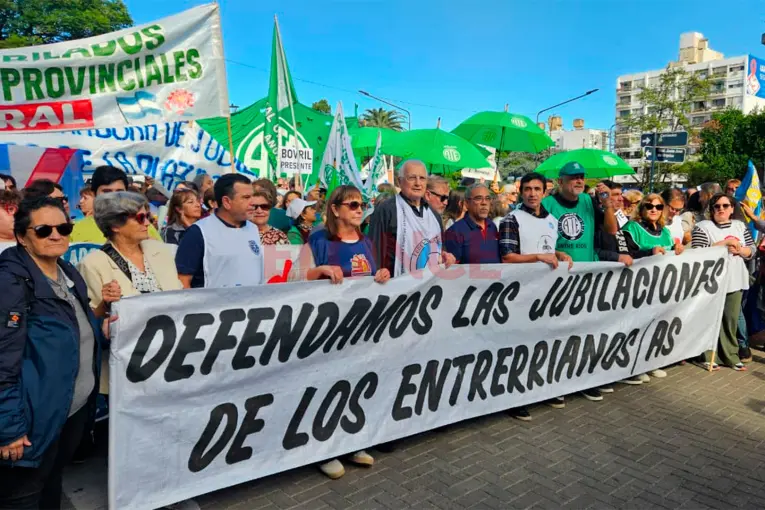 El Gobierno afrontará una semana clave por la reforma previsional y la paritaria docente