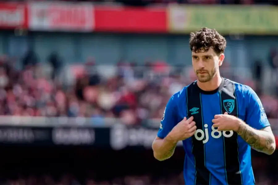 Marcos Senesi fue titular en el Bournemouth. Foto: Archivo Elonce.