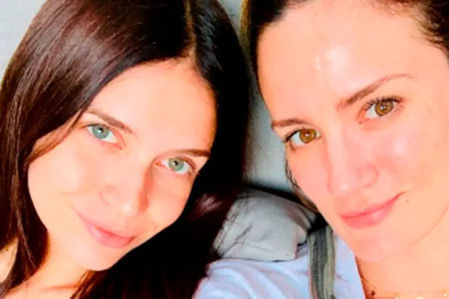 Paula Ch&aacute;vez y Zaira Nara.