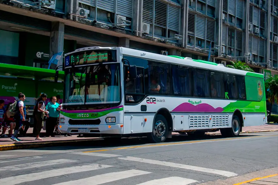 Boleto combinado Paran&aacute;: ampl&iacute;an el plazo de uso a 90 minutos (foto Elonce)