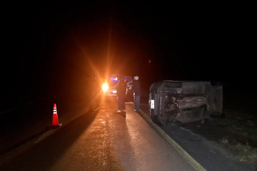 Vuelco sobre Autovía Artigas (foto Policía de Entre Ríos)