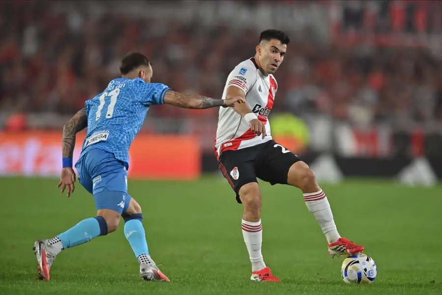 Marcos Acu&ntilde;a fue de lo mejor de River. Foto: X oficial de River.