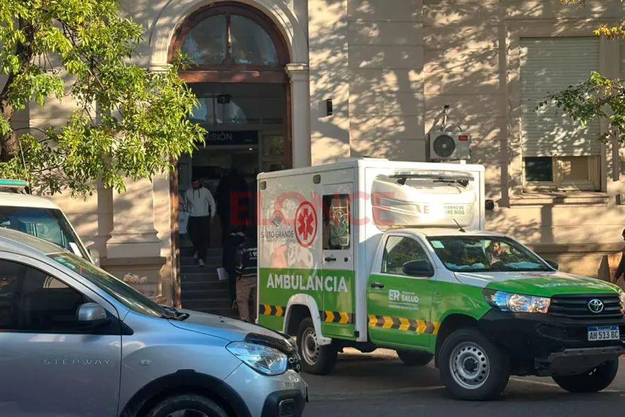 Hospital San Mart&iacute;n de Paran&aacute; (foto Elonce)