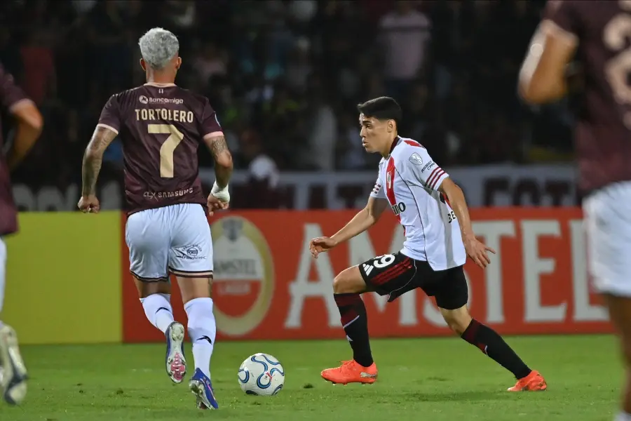 River sufri&oacute; para llevarse la victoria.