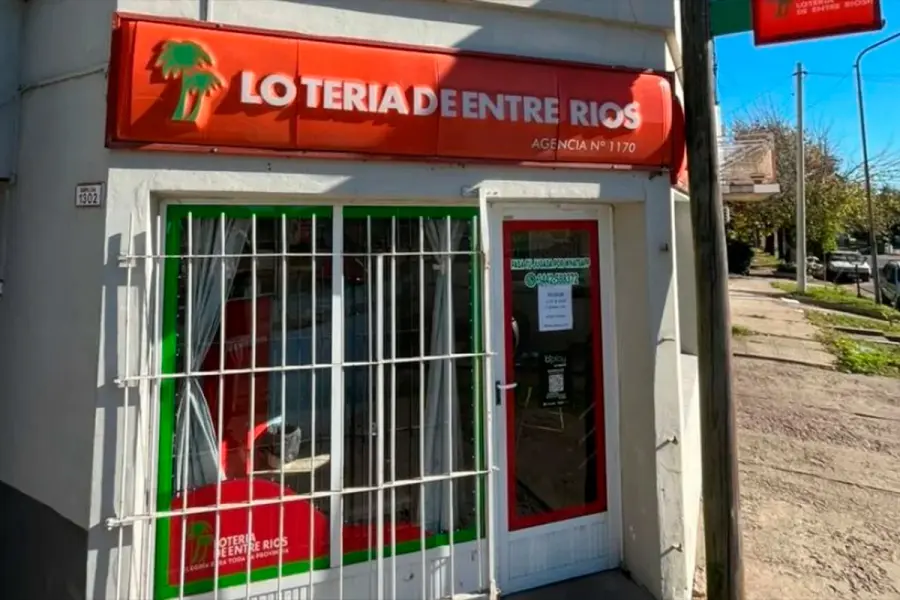 (Foto: 03442).