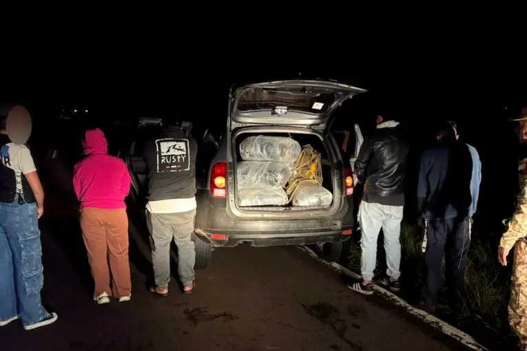 Intentaron escapar de un control con más de 91 kilos de droga