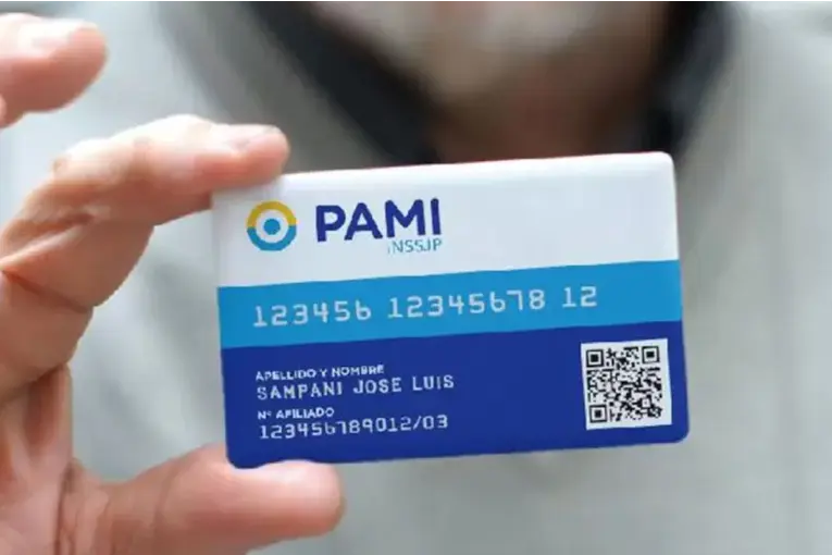 PAMI aseguró que la credencial plástica sigue siendo válida para medicamentos y consultas