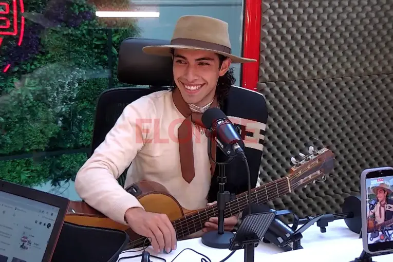 El payador entrerriano Juan Cruz Merlo valoró las fiestas en la provincia: "Uno conecta de otra manera"