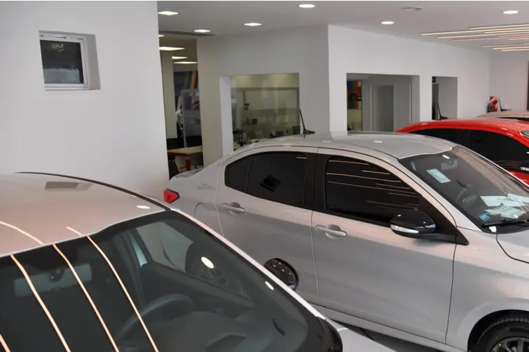 Autos 0 km: rebajas, créditos sin interés y precios congelados en mayo
