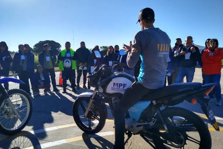 Implementarán una matrícula obligatoria para evaluadores de licencias de motos