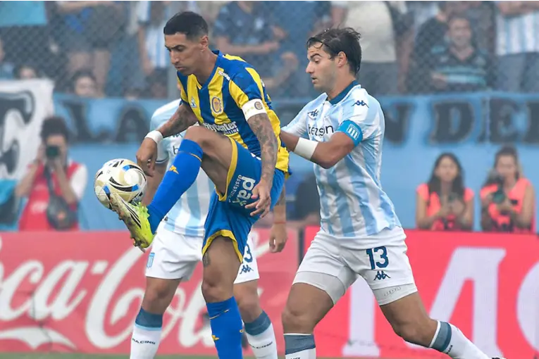 Rosario Central recibe a Racing por un lugar en las semifinales del Torneo Apertura