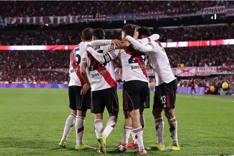 River confirmó una profunda depuración del plantel: la lista de jugadores "prescindibles"