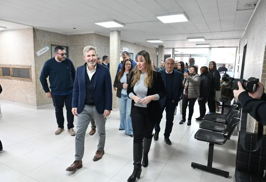 Rogelio Frigerio en Santa Elena.
