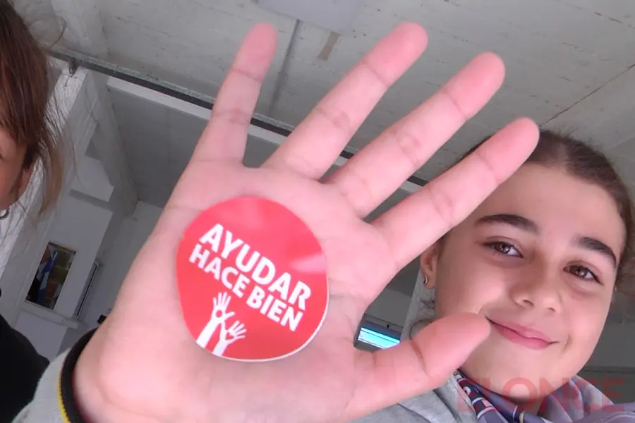 Ayudar Hace Bien (foto Elonce)