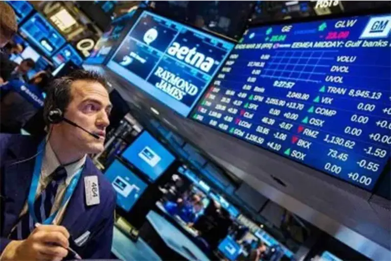 Subieron las tasas en EEUU, cayó la bolsa argentina y aumentó el riesgo país