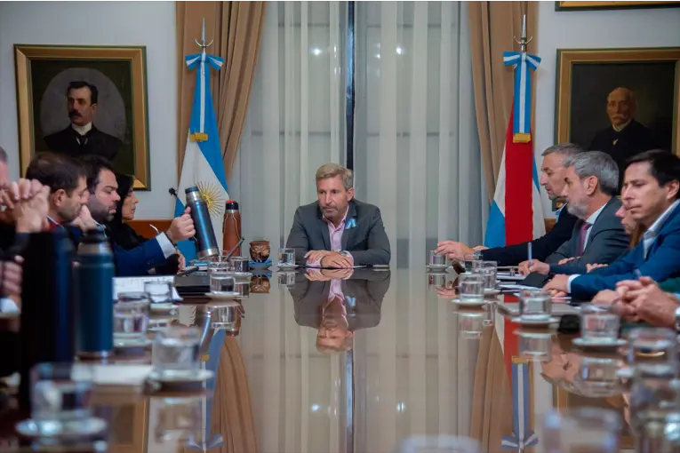 La provincia impulsa medidas para agilizar trámites y transparentar procesos