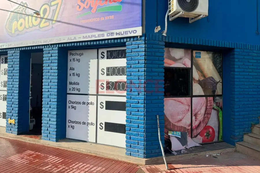Robo en pollería de Paraná.