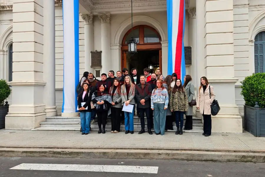 Concejales justicialistas en Casa de Gobierno (foto Elonce)