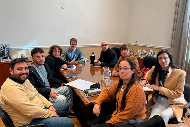 Estatales: Se concretó la primera reunión de la mesa permanente de discusión sectorial acordada en paritarias