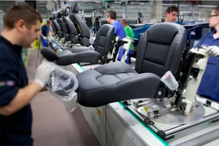 Autopartista proveedora de General Motors dejará de fabricar en Santa Fe y despedirá a 70 trabajadores