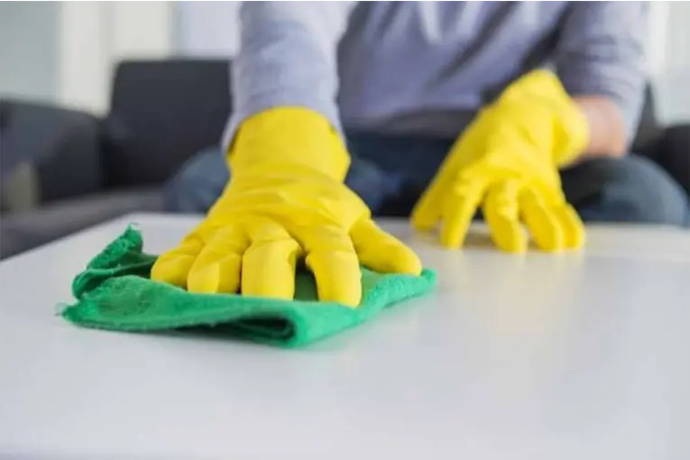 Prohibieron productos de limpieza por irregularidades sanitarias