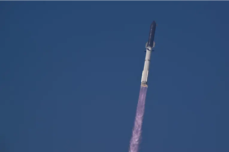 SpaceX lanzó una nueva versión del Starship en una prueba clave para la NASA
