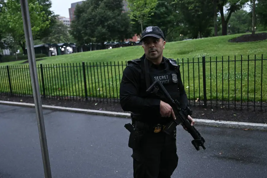 Se despleg&oacute; un operativo en la Casa Blanca. Foto: La Naci&oacute;n.