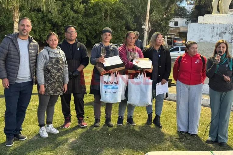 Se realizó el concurso de la empanada de pescado en Puerto Sánchez: Sonia Franco fue la ganadora