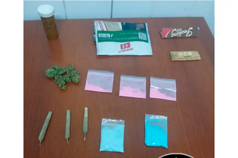 Secuestraron tusi y marihuana en un control vial sobre Ruta 12