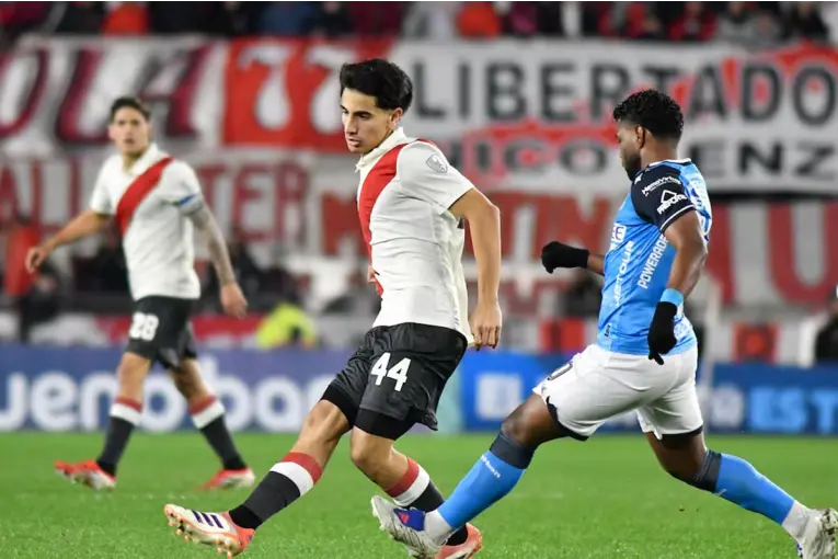 River empata sin goles con Blooming y logra su clasificación a octavos de final de la Copa Sudamericana