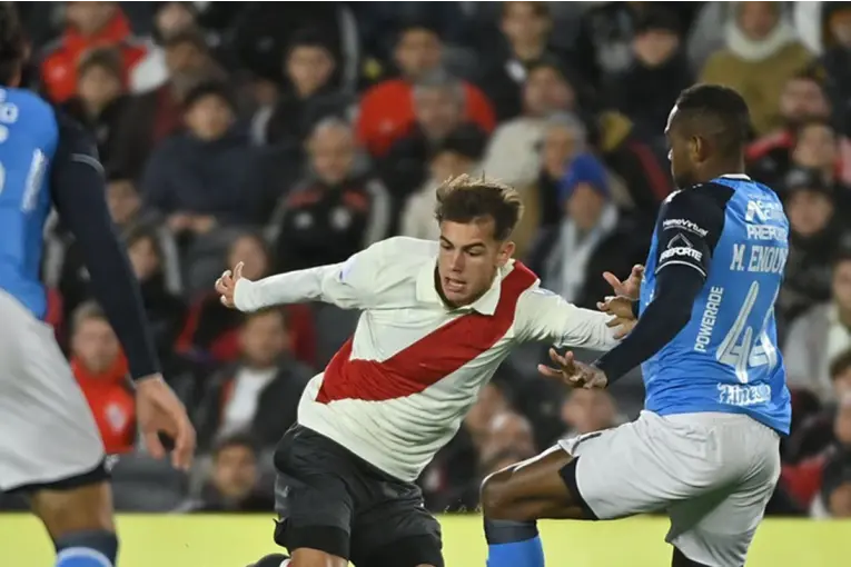River goleó a Blooming y se clasificó a los octavos de final de la Sudamericana