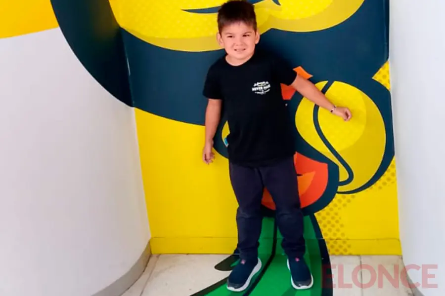 Agust&iacute;n Garnier padece distrofia muscular de Duchenne (foto Elonce)