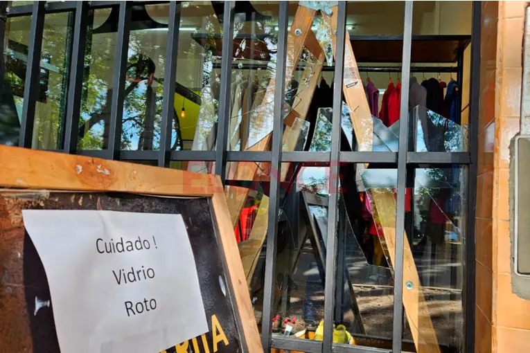 Superan los $2 millones los daños por el robo al local de una feria americana de Paraná