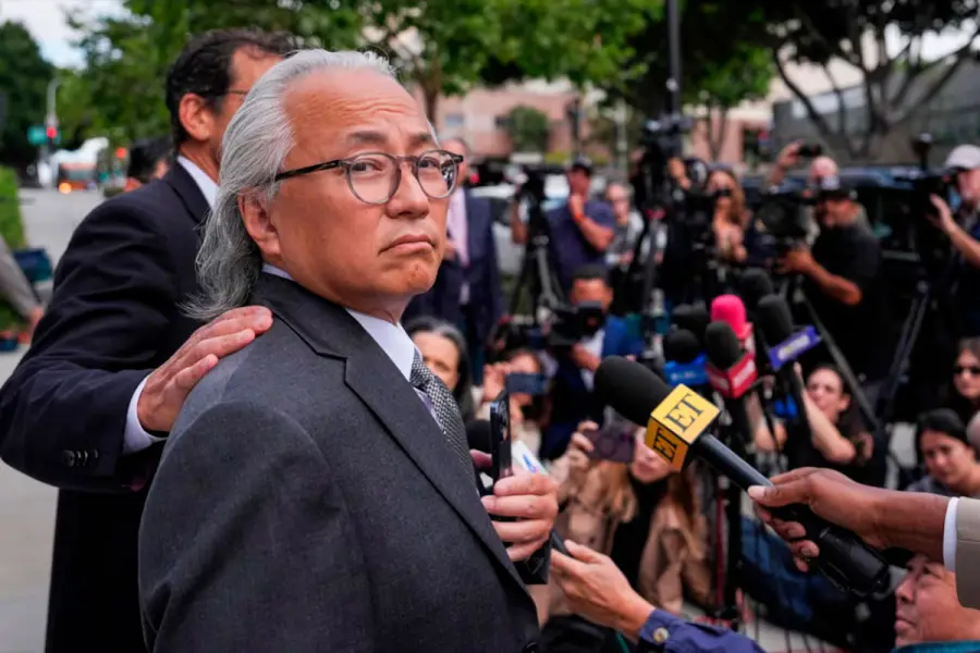 Kenneth Iwamasa, el asistente personal de Matthew Perry, se hab&iacute;a declarado culpable. (AP)